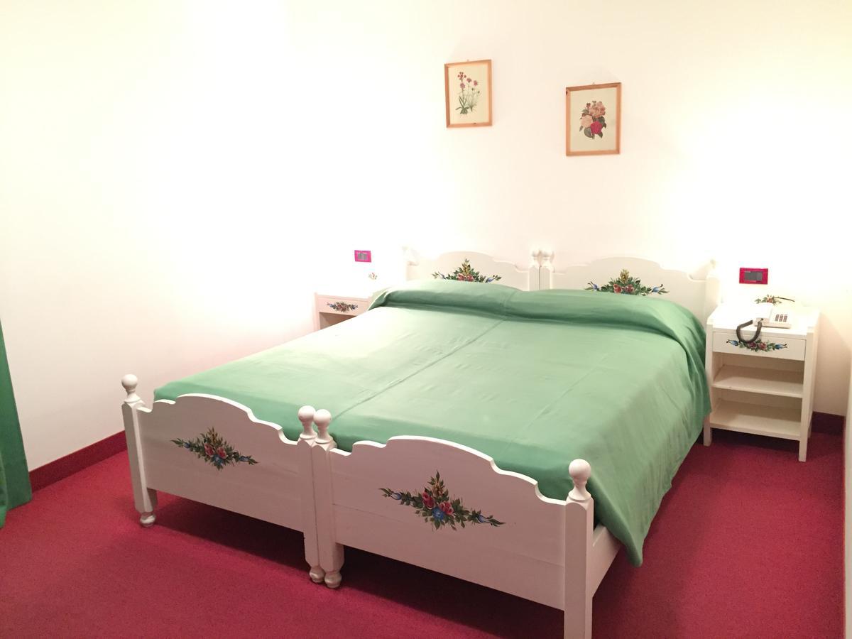 Hotel Tosa Madonna Zewnętrze zdjęcie
